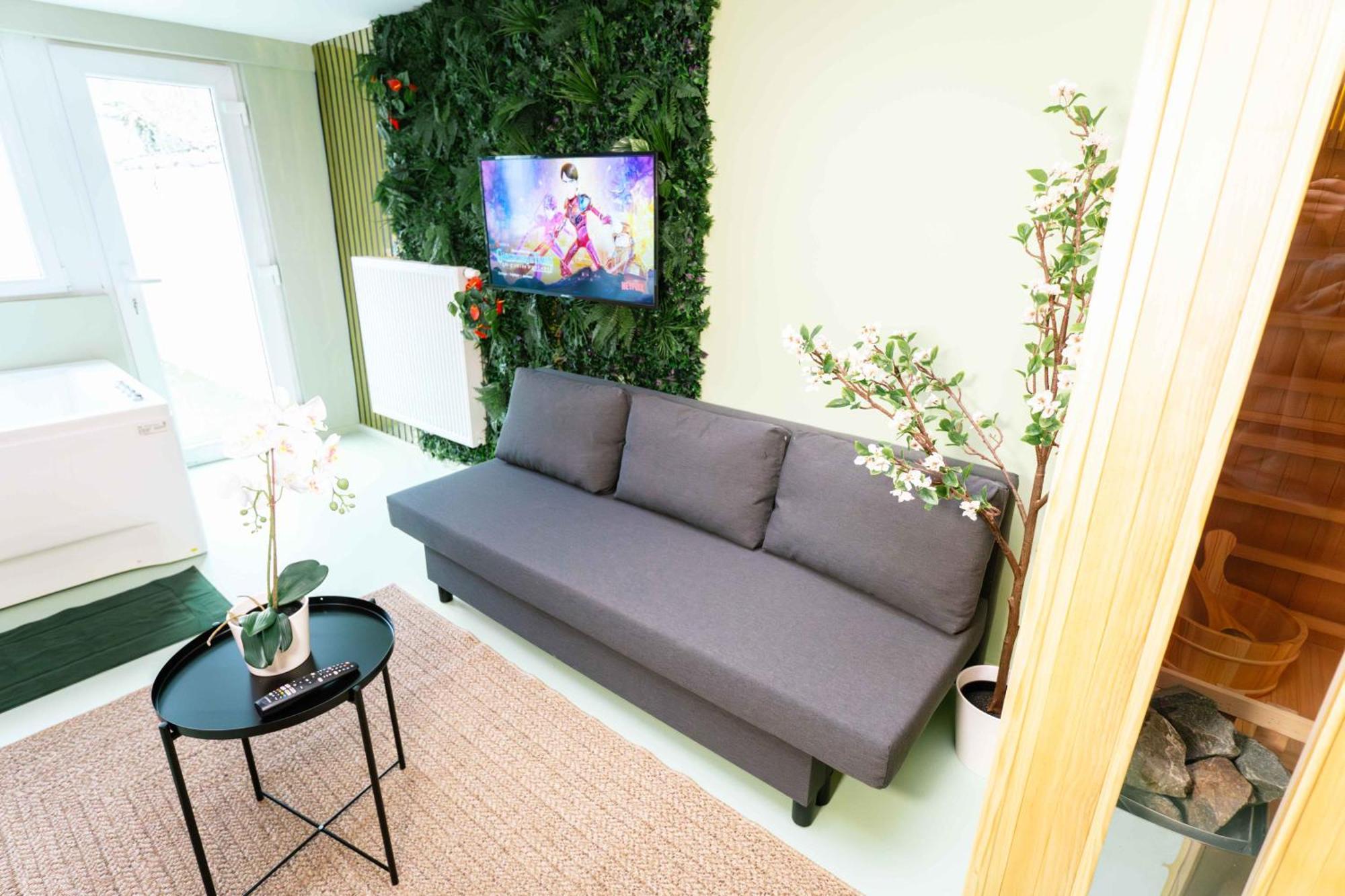 Capsule Flower - Balneo - Cinema - Billard - Nintendo Switch - Mons Centre Ngoại thất bức ảnh